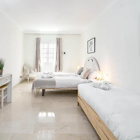 Aloha Pueblo 144 Marbella